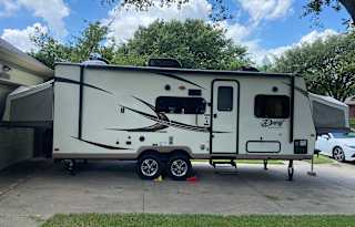 Michael & Heidi's Family Camper