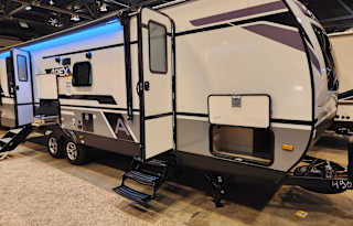 2023 Coachmen APEX 266BHS - Glamping Machine!