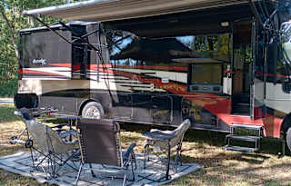 Like New Winnebago with Starlink internet included