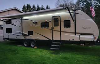 2018 Coachmen RV Freedom Express Select 31SE