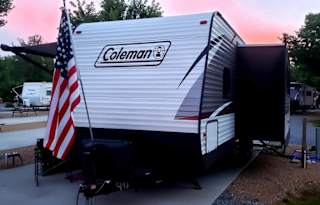 2019 Dutchmen RV Coleman Lantern Series 262BH